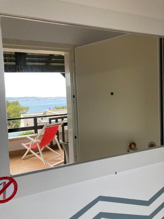 Aldi'S Guest House Vlorë Exterior foto