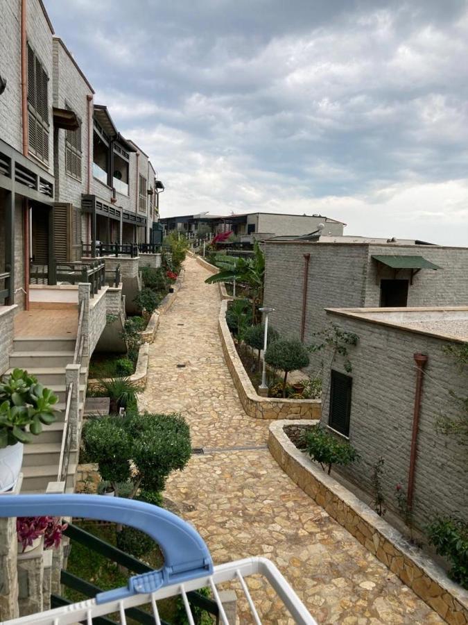 Aldi'S Guest House Vlorë Exterior foto